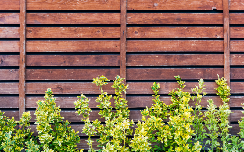 Choosing the right fence builder.